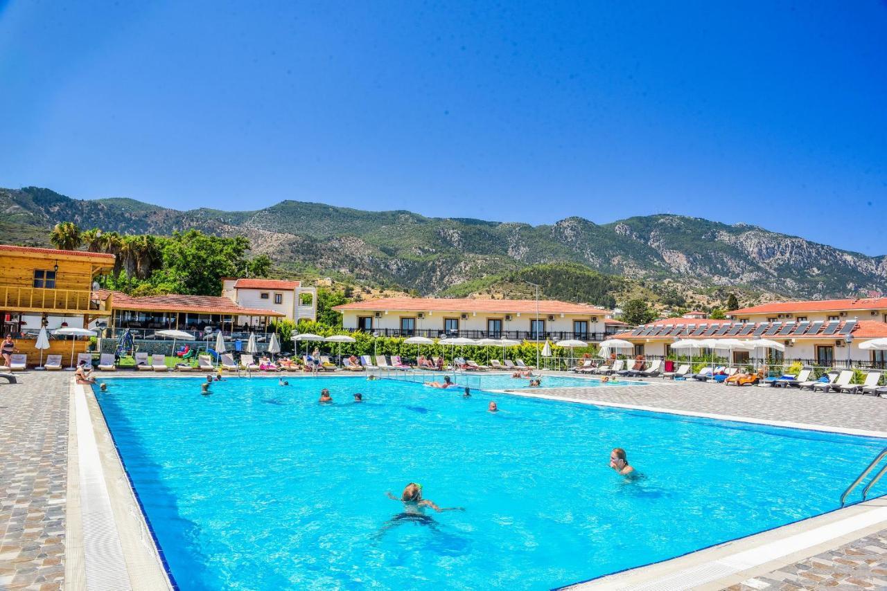 Riverside Garden Resort & Suna'S Beach Club Krini Exteriör bild