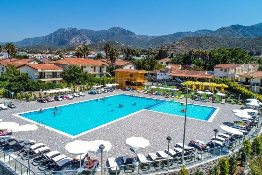 Riverside Garden Resort & Suna'S Beach Club Krini Exteriör bild