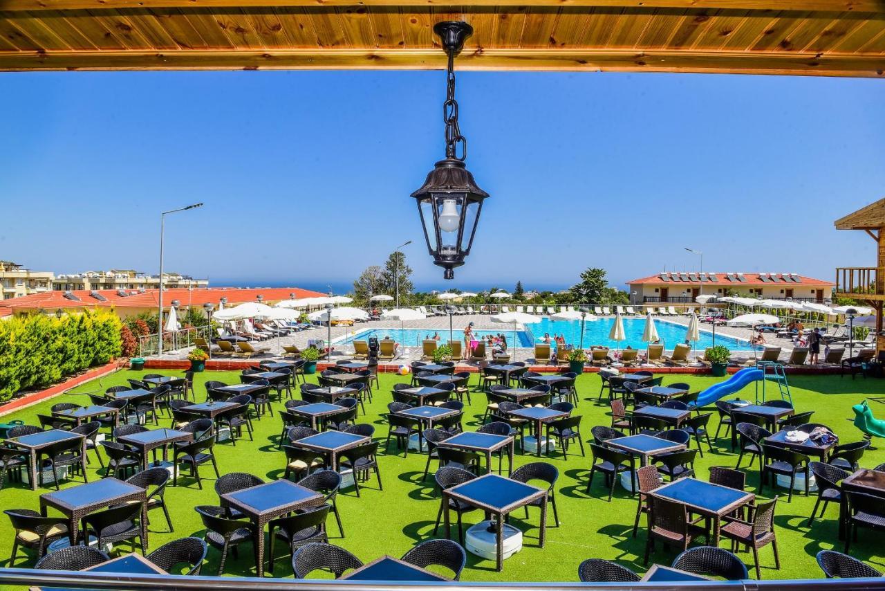 Riverside Garden Resort & Suna'S Beach Club Krini Exteriör bild